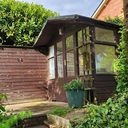 Beautiful House And Elevated Garden In Bridgnorth 빌라 외부 사진
